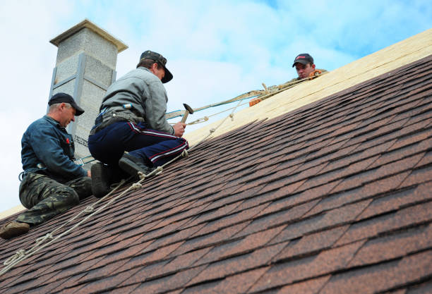 Best Shingle Roofing Installation  in Des Moines, WA
